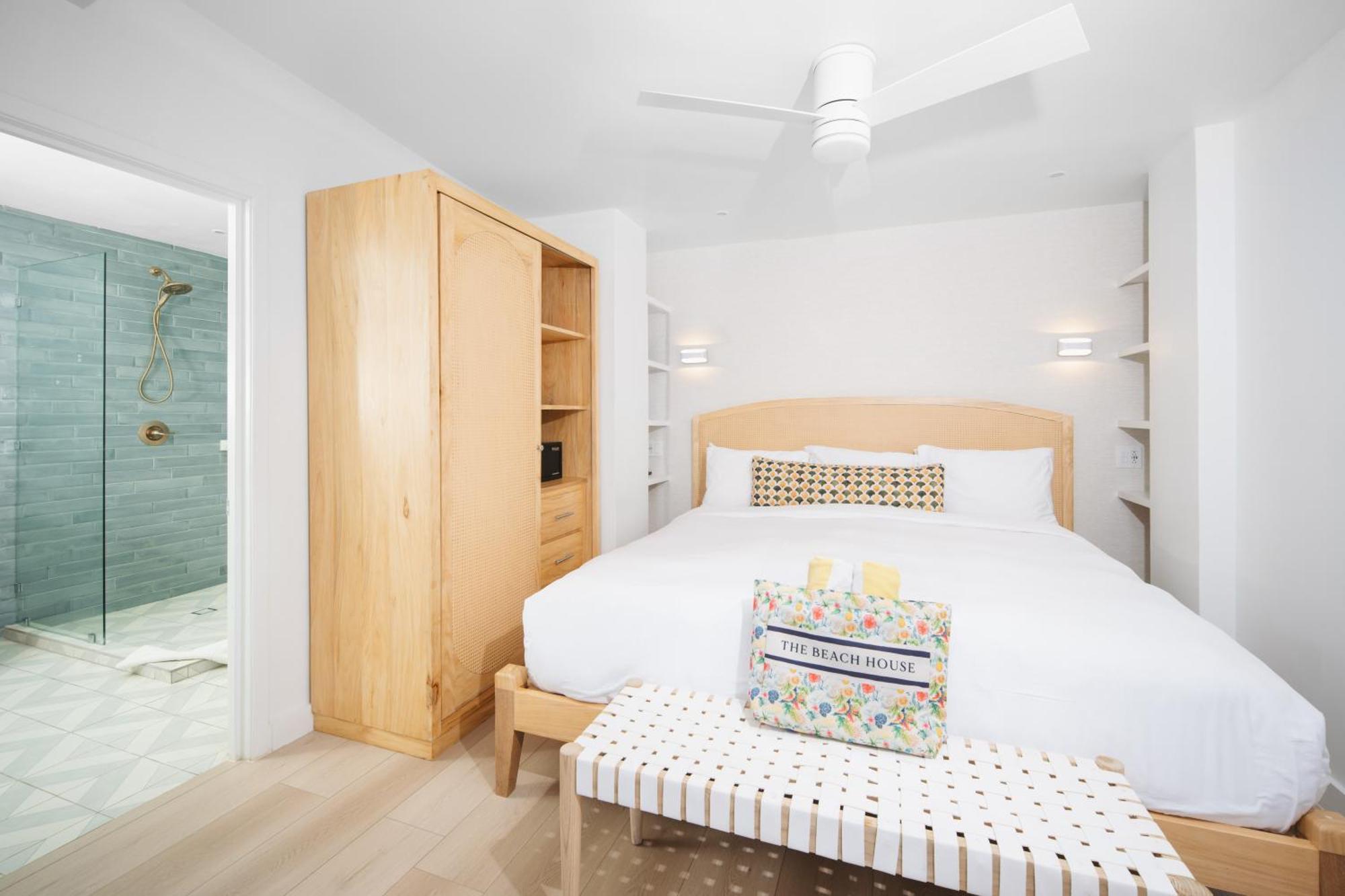 The Beach House Boutique Hotel West End Dış mekan fotoğraf