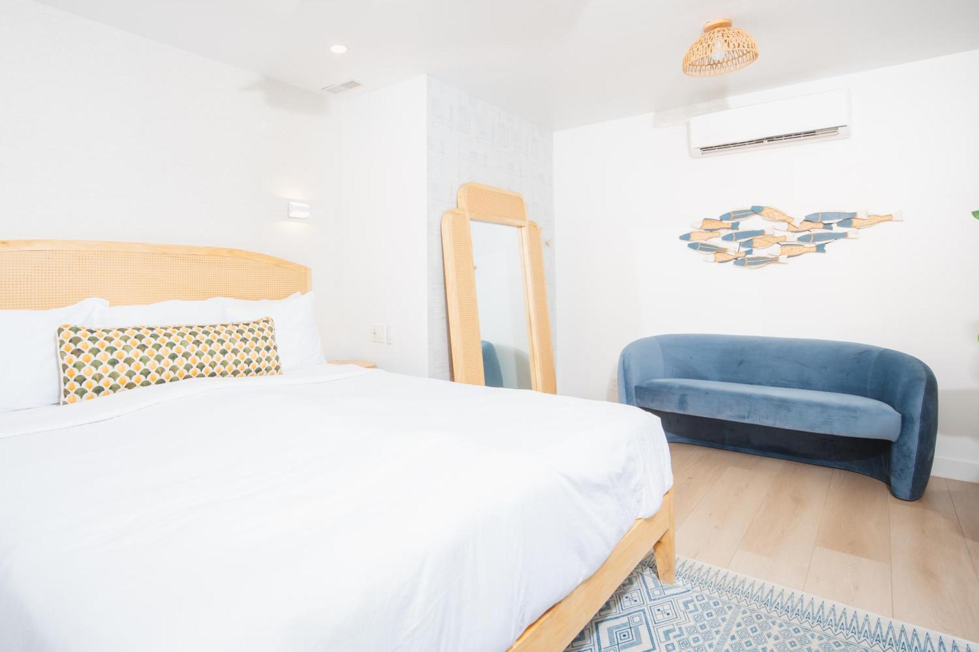 The Beach House Boutique Hotel West End Dış mekan fotoğraf